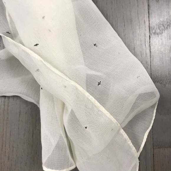 White Silver Metallic Sheer Shawl Wrap Scarf - Picture 3 of 9